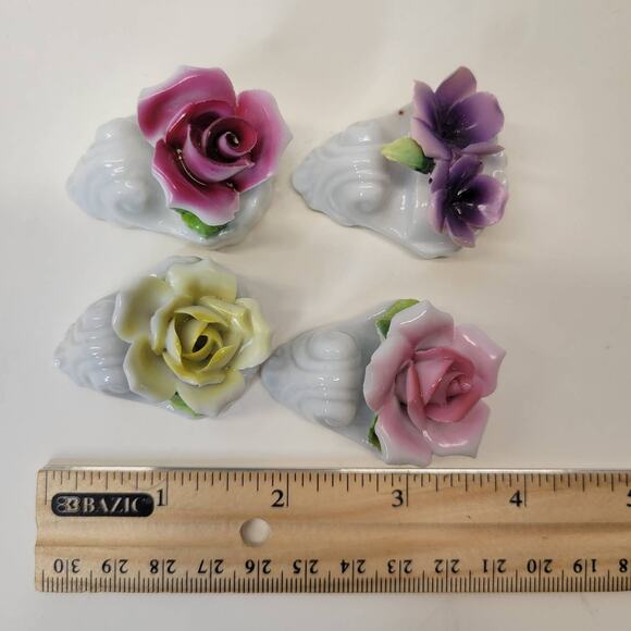 Set of 4 Vintage Aynsley English Fine Bone China Flower Place Card Holders - Picture 5 of 7